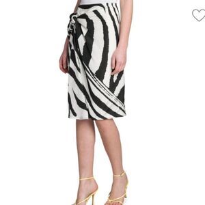 NWOT BOTTEGA VENETA Zebra Print Silk Blend Skirt size 10-C16
